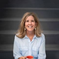 Jojo (JoAnn) Larin
